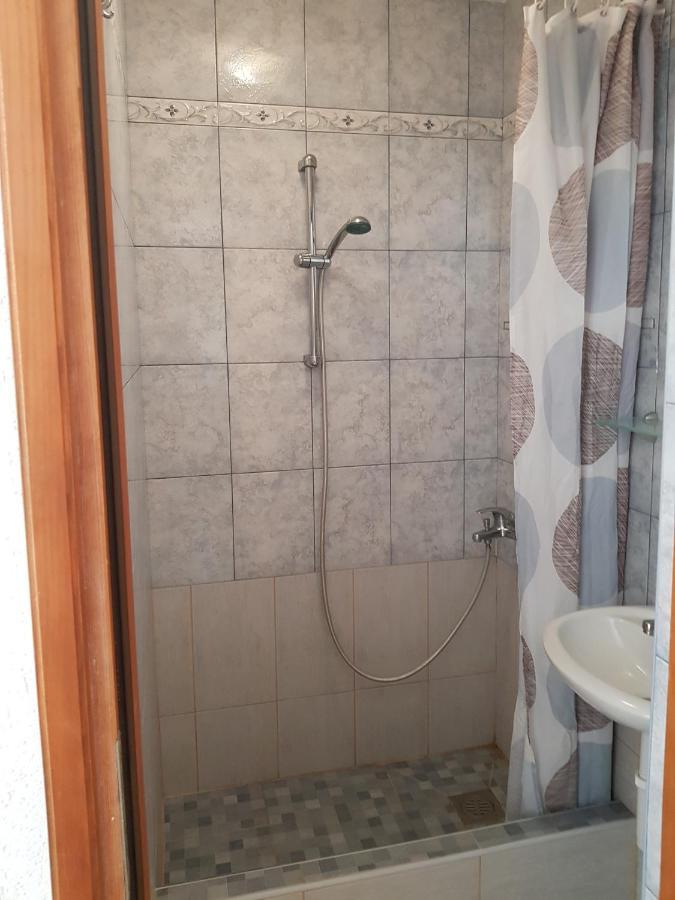 Appartement Astra à Vir Extérieur photo